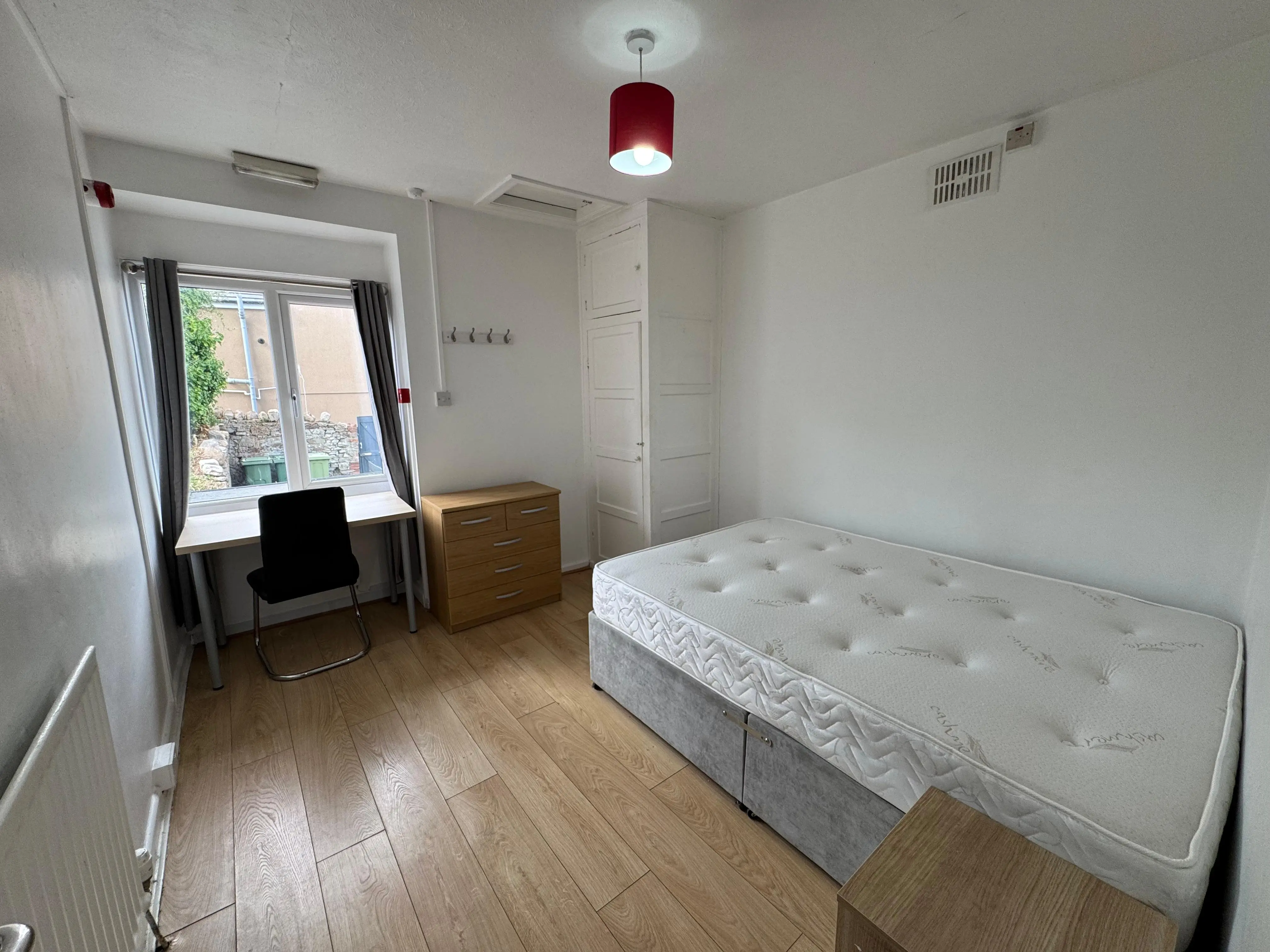 6 bedroom house share to rent