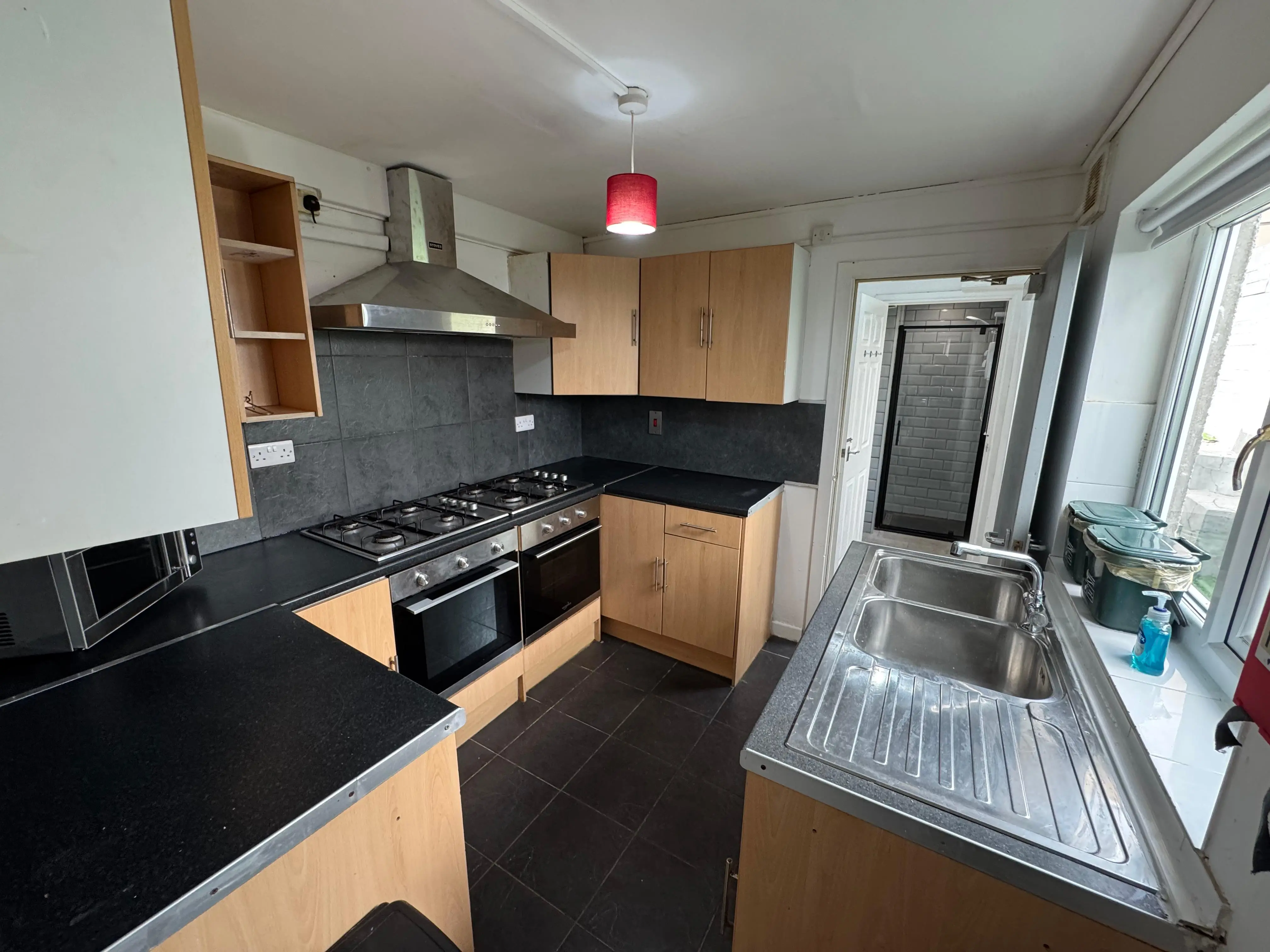 6 bedroom house share to rent