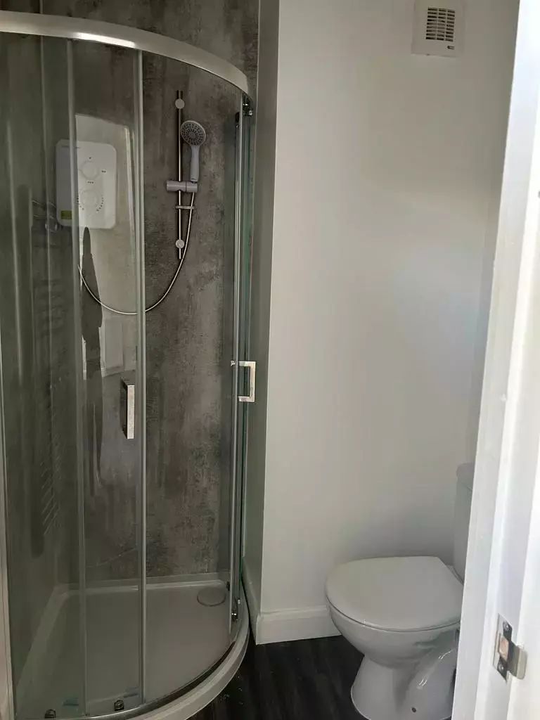 4 bedroom terraced house