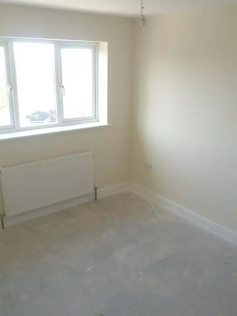 3 bedroom semi-detached house