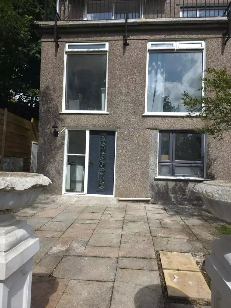1 bed room studio house