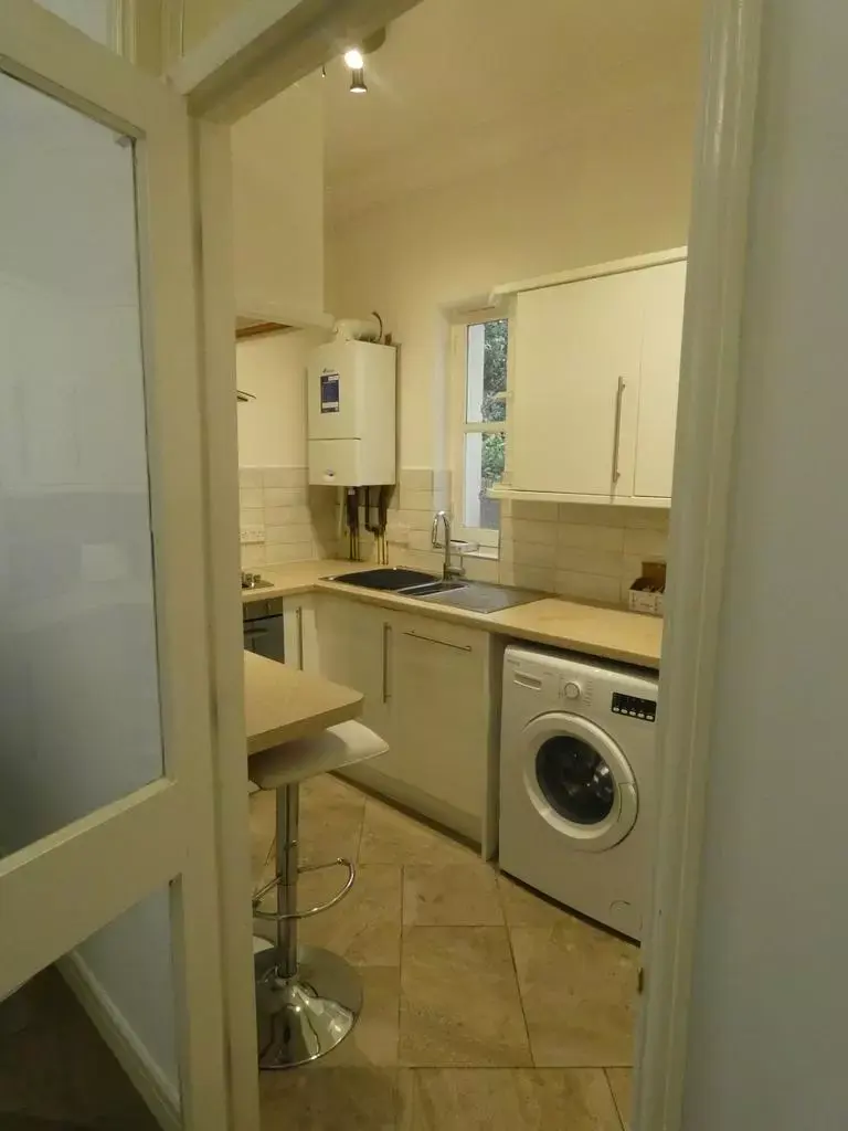 1 bedroom flat