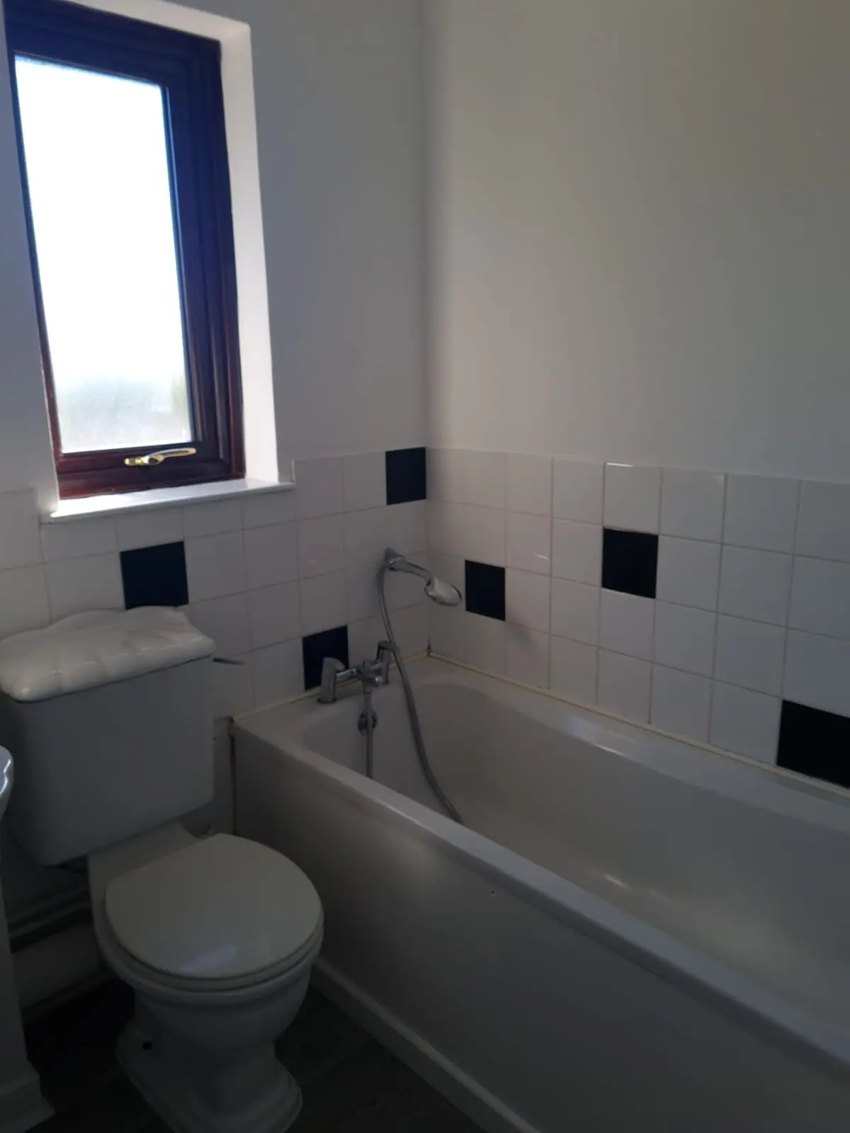 2 Bedroom 1 bathroom