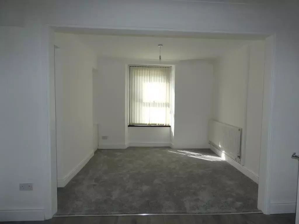 3 bedroom terraced house
