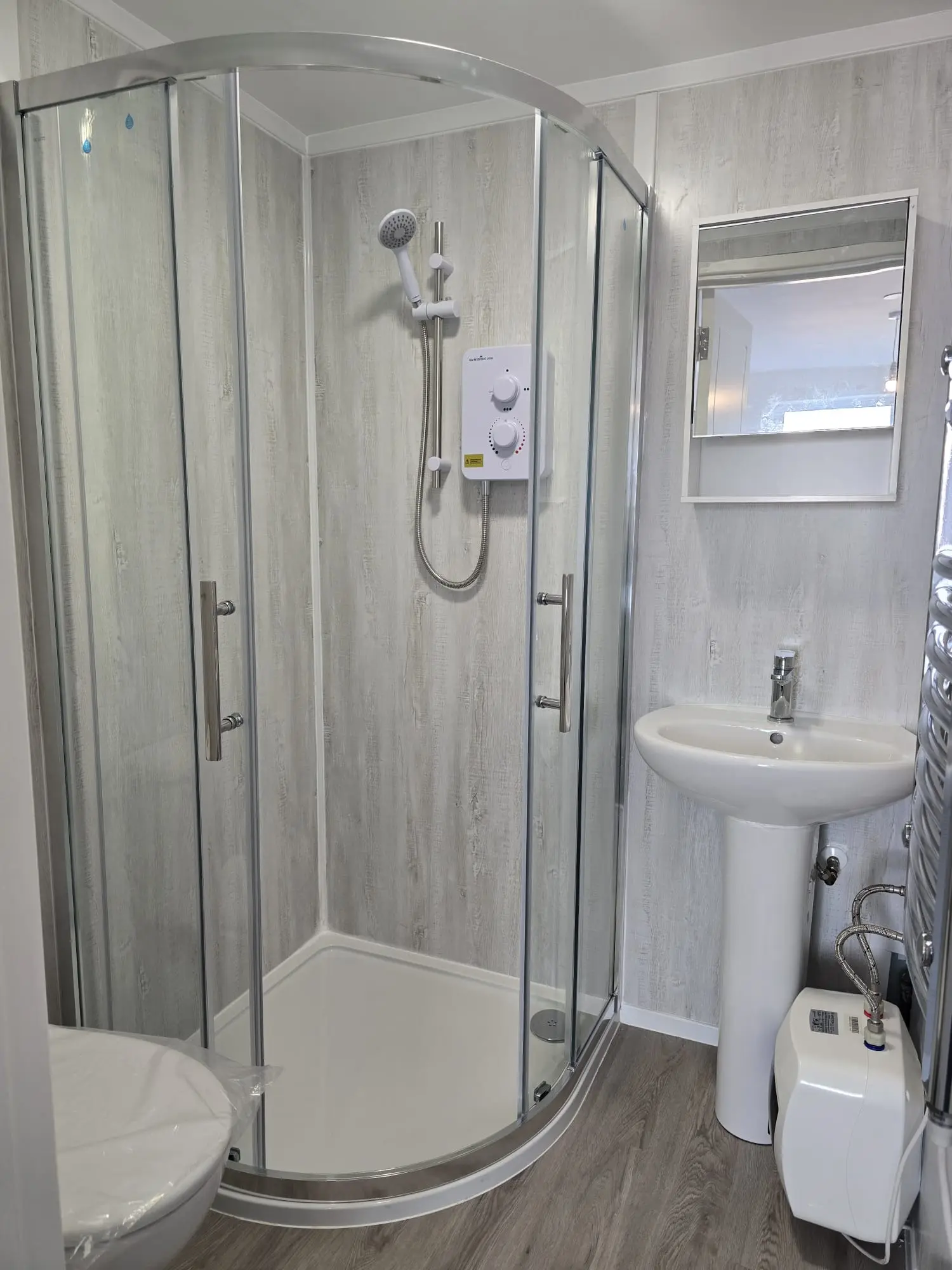 1 bedroom in a house share to rent