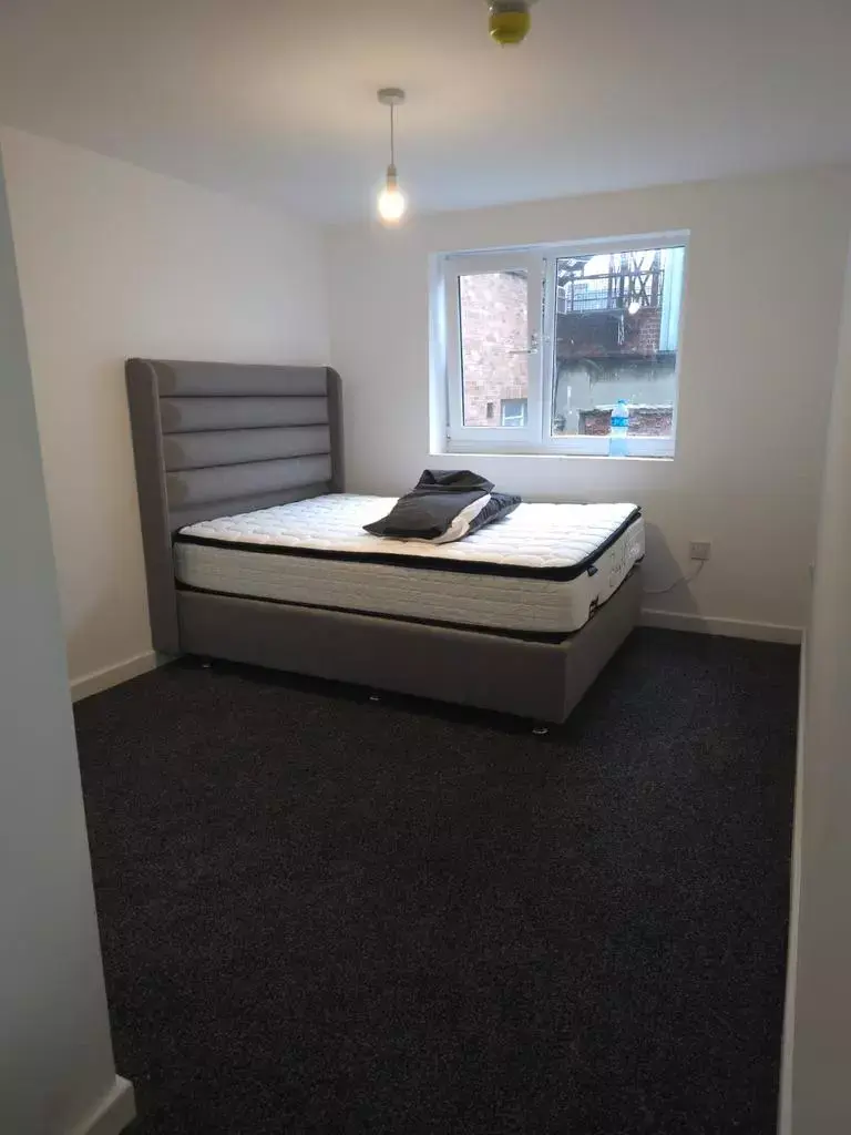 10 bedroom house share