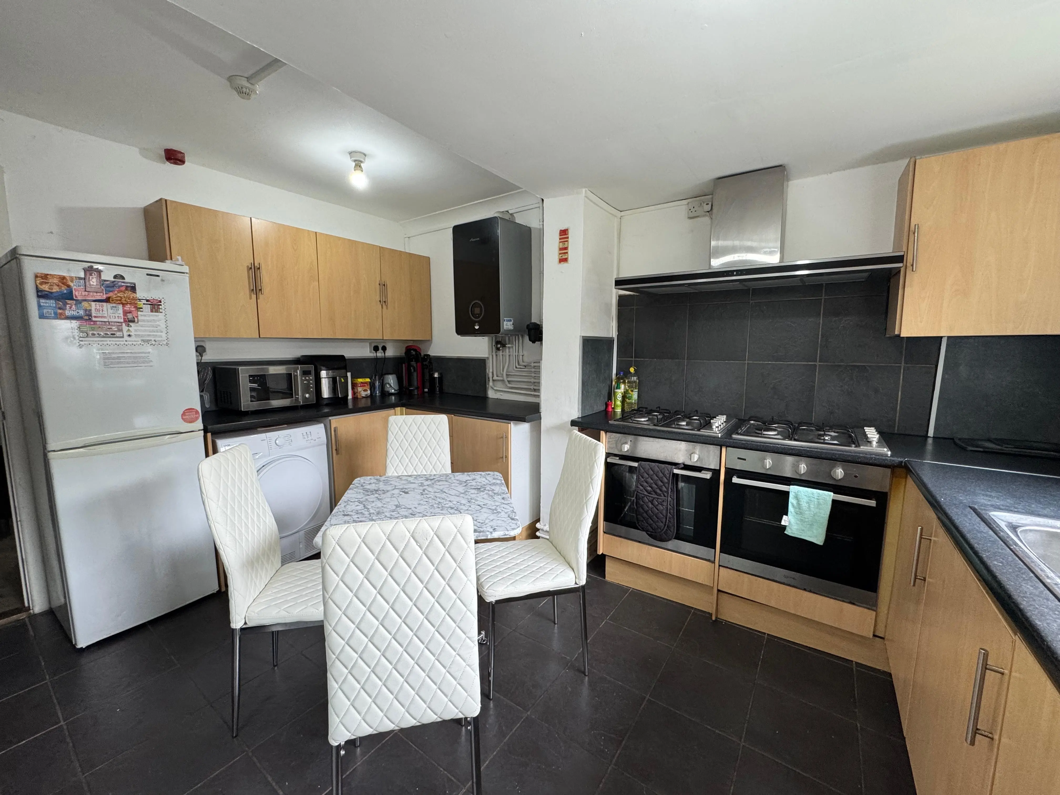 6 bedroom house share to rent