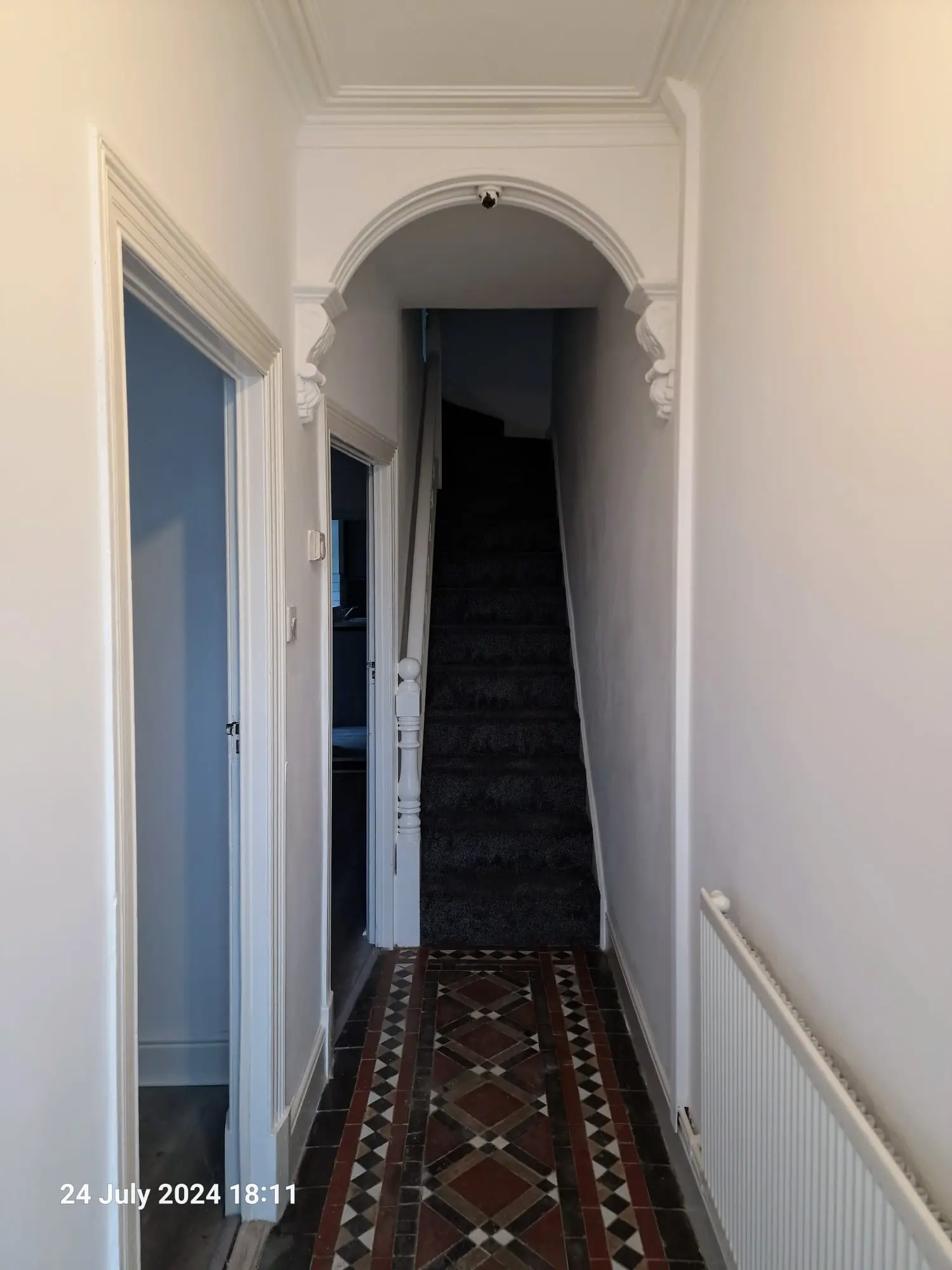 2 bedroom end of terrace house to rent