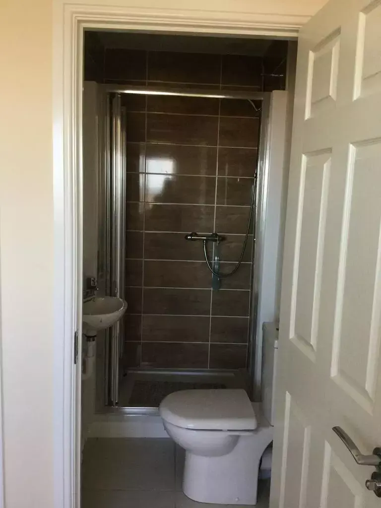 3 bedroom semi-detached house
