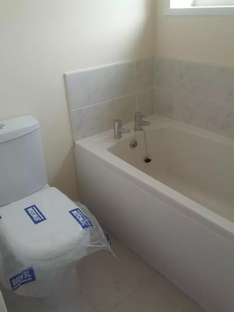 3 bedroom semi-detached house