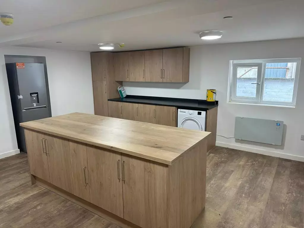 10 bedroom house share