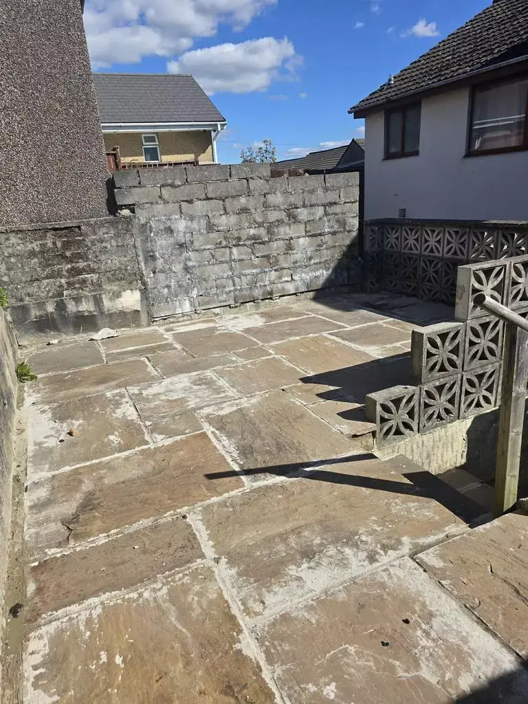 3 bedroom terraced house