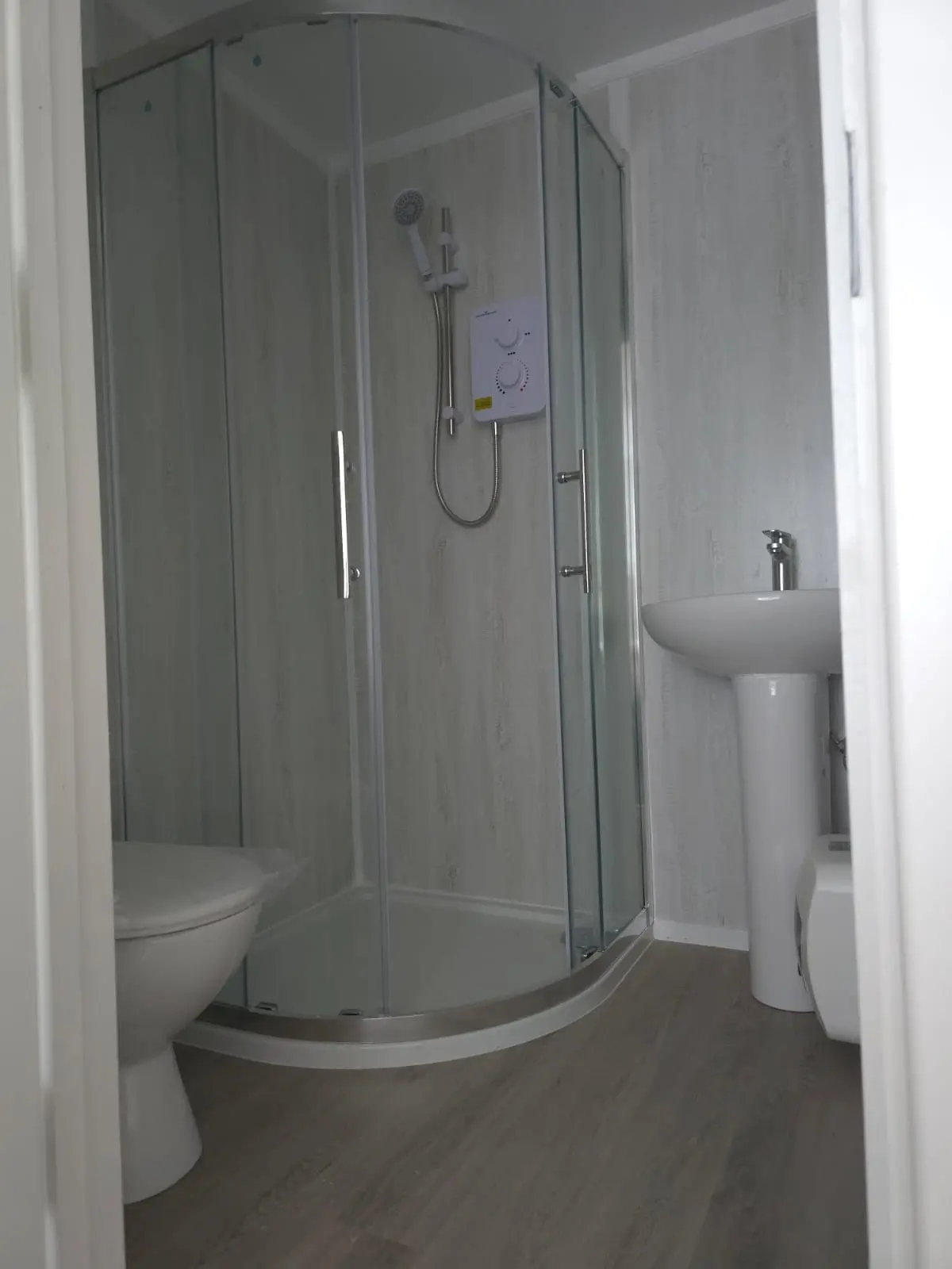 1 bedroom in a house share to rent