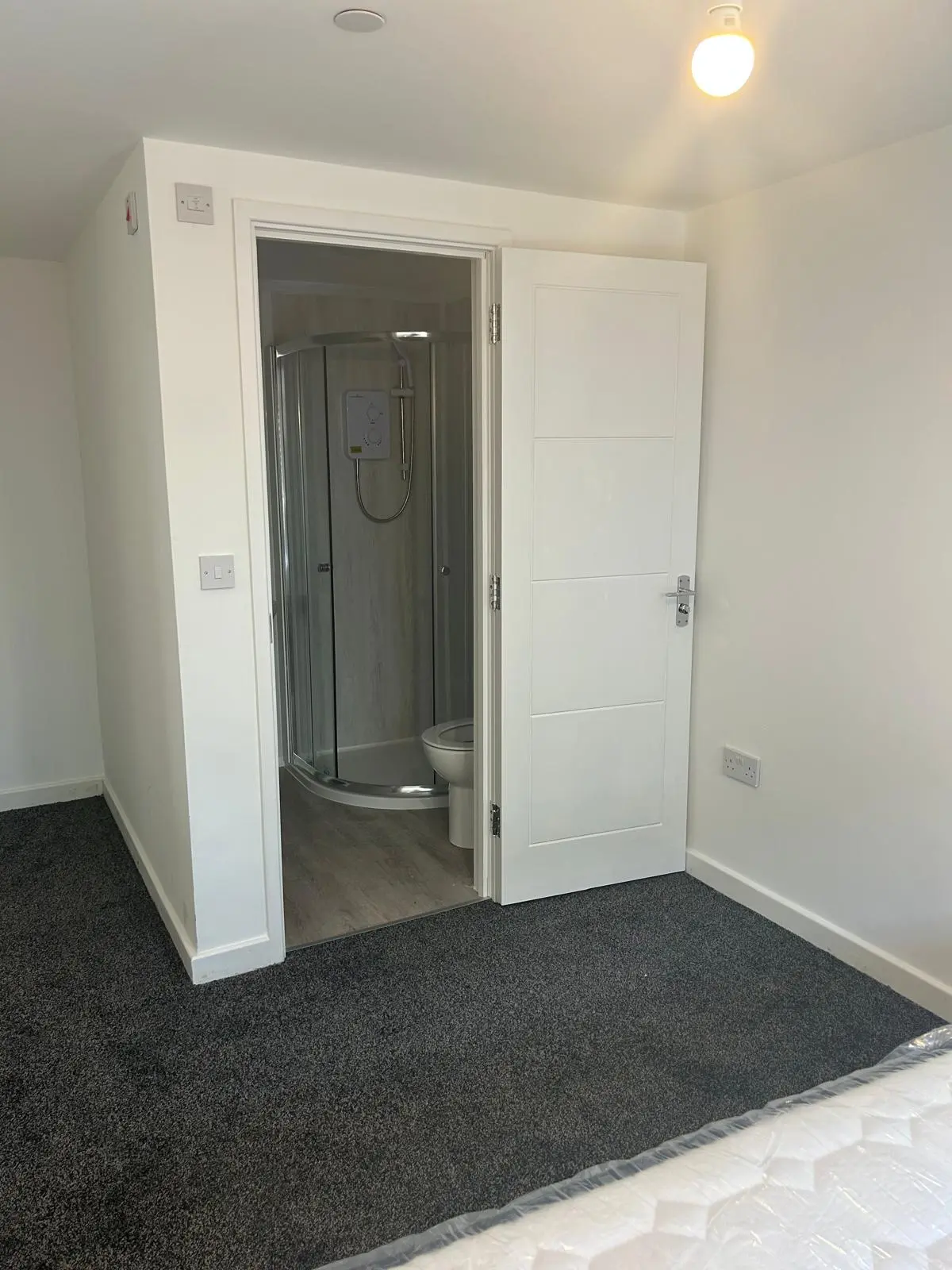 1 bedroom house share to rent