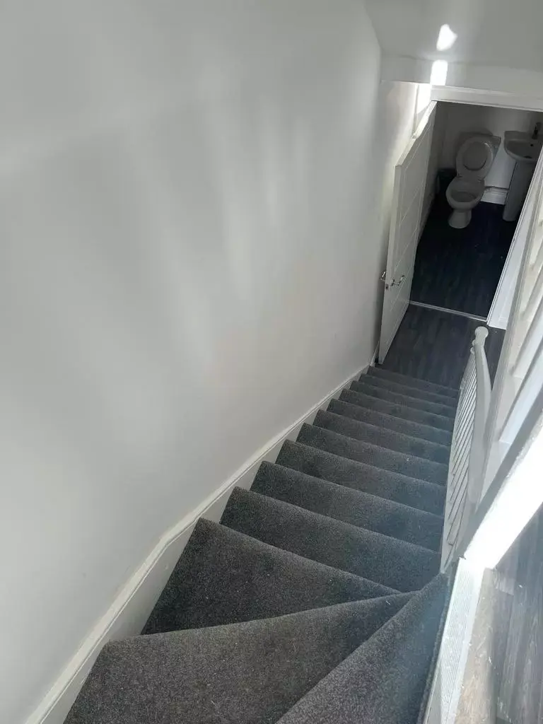 4 bedroom terraced house