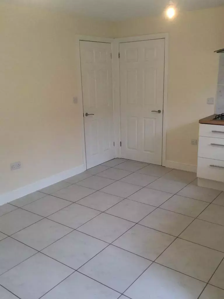 3 bedroom semi-detached house