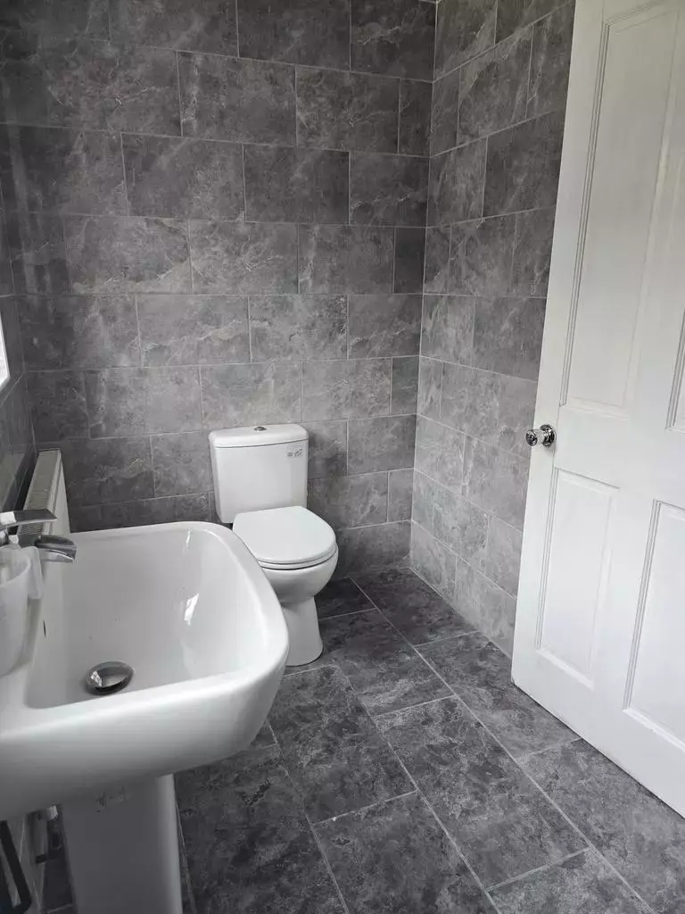 4 bedroom terraced house share