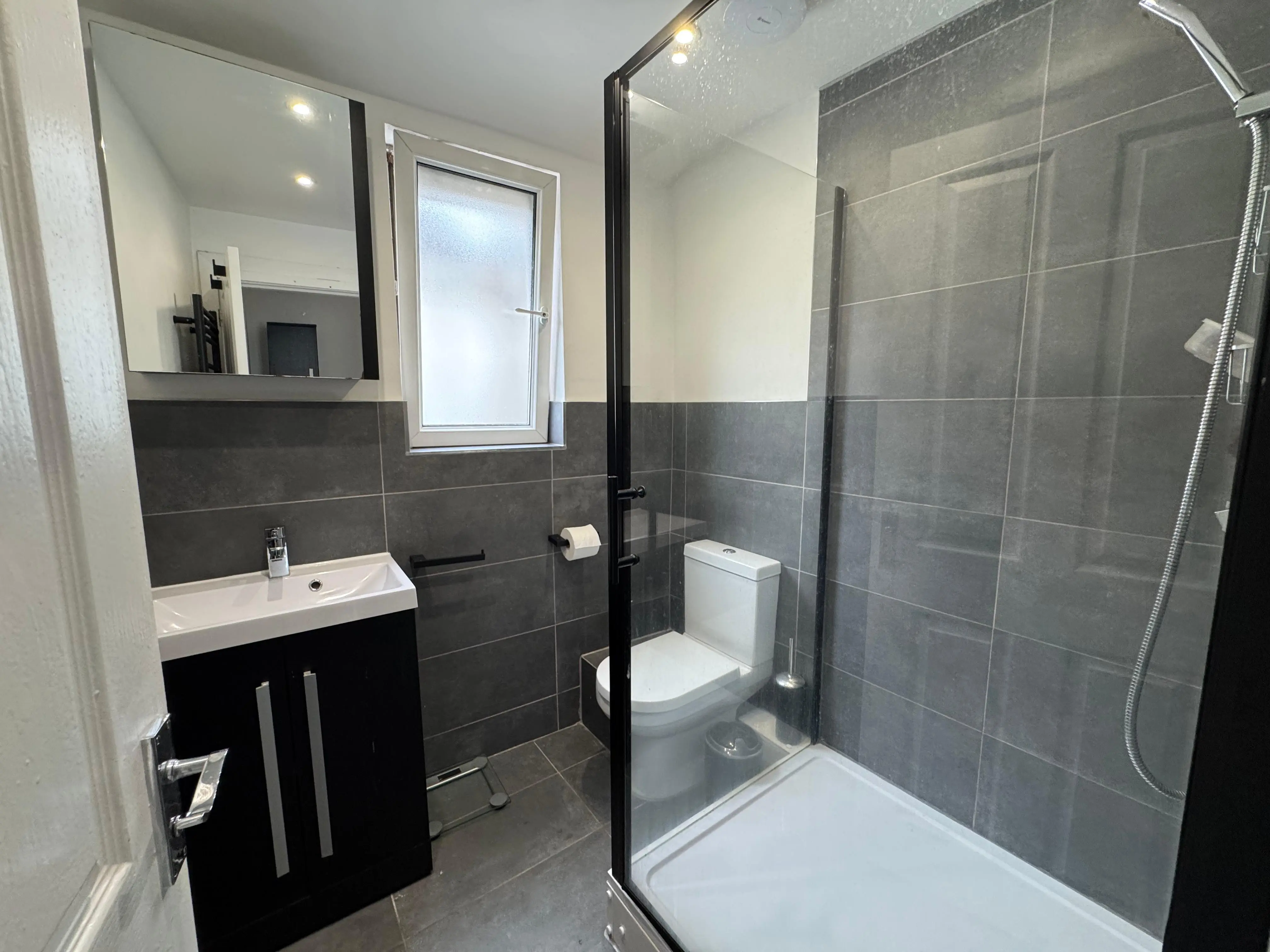 6 bedroom house share to rent