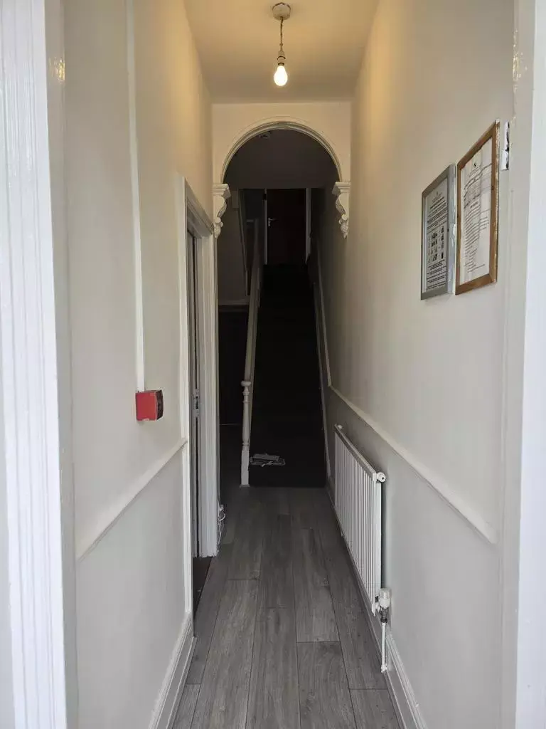 4 bedroom terraced house